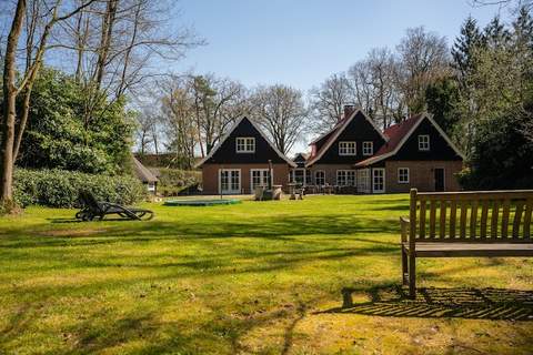 Het Landhuis - Ferienunterkunft in Losser (20 Personen)
