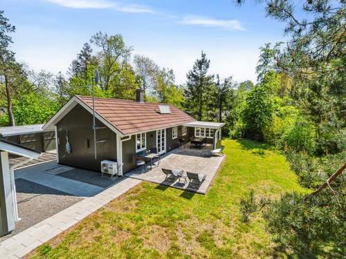 Ferienhaus Smilla - all inclusive - 300m from the sea in Bornholm  in 
Nex (Dnemark)