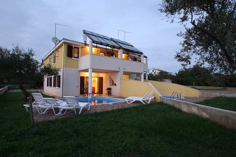 Holiday Home Rosie 2 - Ferienunterkunft in Novigrad (7 Personen)