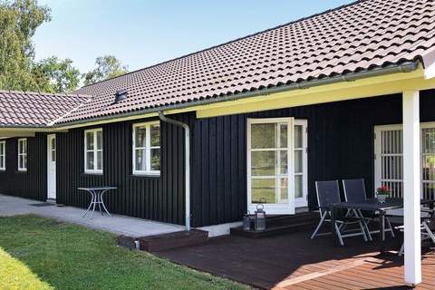  - Ferienhaus in Hals (8 Personen)