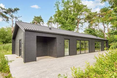Ferienunterkunft in Knebel (8 Personen)