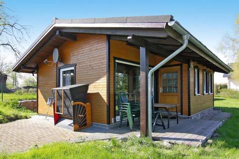 Ferienhaus Seeblick - Ferienunterkunft in Zemitz (4 Personen)