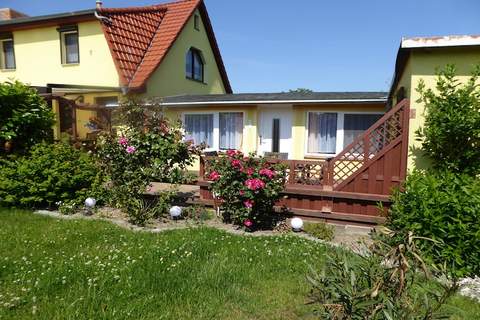 Kleintierhof mit Gartenterrasse - Ferienunterkunft in Zweedorf (4 Personen)