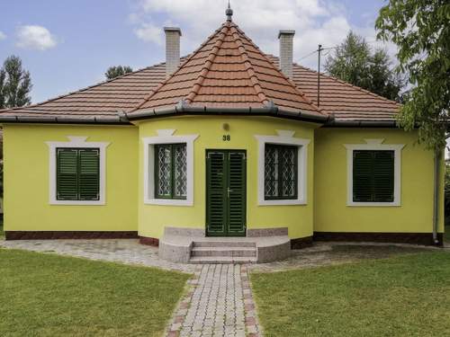 Ferienhaus Stella  in 
Balatonboglar (Ungarn)