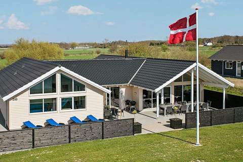 Ferienhaus in Bogense (18 Personen)