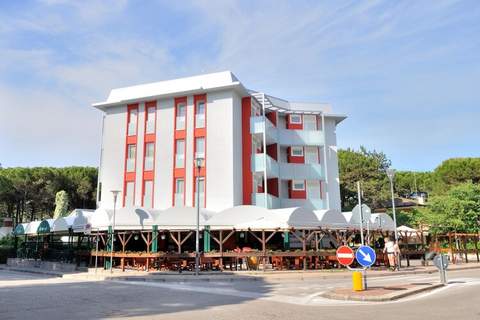 Apartments Condominio Stella, Bibione Lido del Sole-Stella, C (4+2) - Ferienunterkunft in Bibione Lido del Sole (6 Personen)