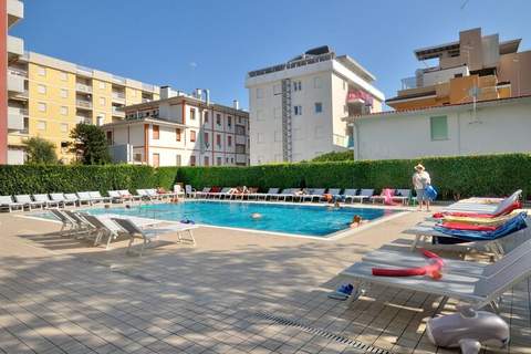 Residence Eurostar, Bibione Spiaggia-B für 5 Pers. - Appartement in Bibione Spiaggia (5 Personen)
