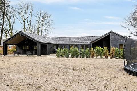 Ferienunterkunft in Henne (20 Personen)