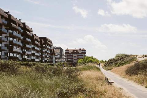 PLAZA E/2413 - Ferienunterkunft in Oostduinkerke (5 Personen)