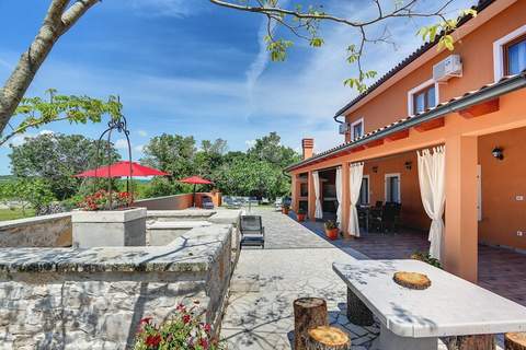 Villa Mateo - Ferienunterkunft in Krnica (10 Personen)