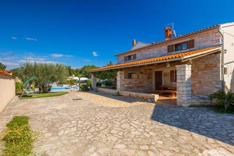 Villa Viola - Ferienhaus in Segotici (10 Personen)