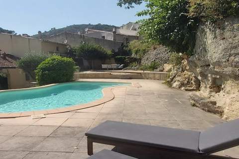 Pool & View Village home - Ferienhaus in Meounes-les-Montrieux (5 Personen)