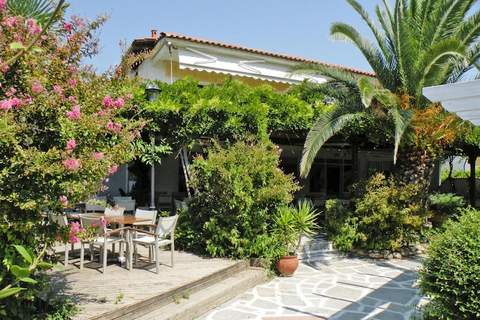 Apartments Ioli, Fourka-2 bedroom - Ferienunterkunft in Fourka (6 Personen)