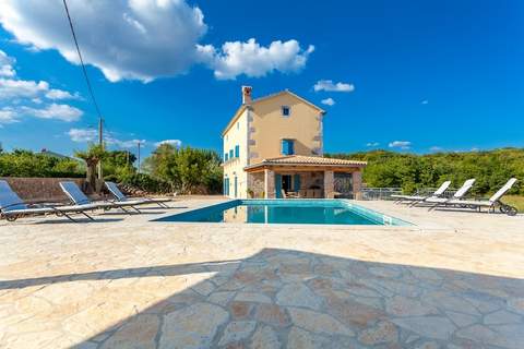 Villa Lusa - Ferienunterkunft in Malinska (8 Personen)