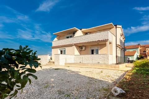 Apartment Darija - Ferienunterkunft in Omisalj (4 Personen)