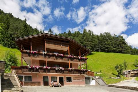 Apartments Diamant - B - 2 Personen - Ferienunterkunft in Santa Cristina (2 Personen)