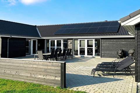  - Ferienhaus in Grenaa (26 Personen)