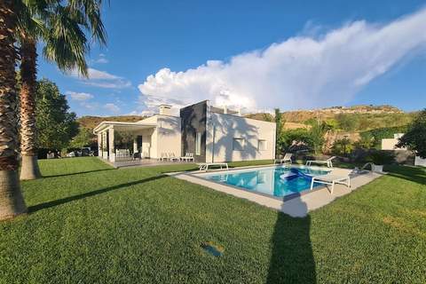 Villa Leonforte - Ferienunterkunft in Leonforte (4 Personen)