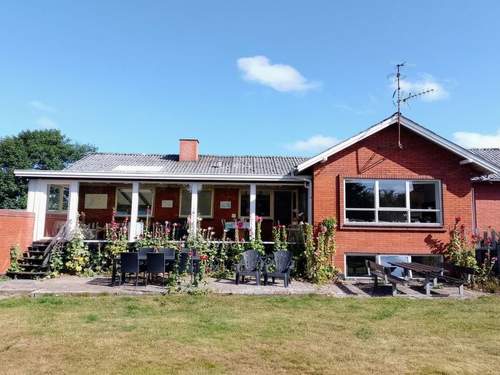 Ferienhaus Mats - all inclusive - 5.3km from the sea in NW Jutland