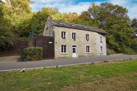 La Reine - Ferienhaus in Maredsous/Sosoye (15 Personen)