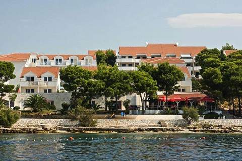 Apartments Illyrian Resort, Milna-Pool View, ca. 40 qm, für 4 Pers. - Appartement in Milna (4 Personen)