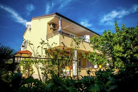 Apartment Svalina 2 - Ferienunterkunft in Malinska (4 Personen)