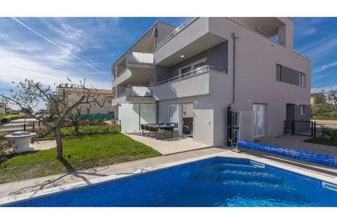 Appartement Bella - Ferienunterkunft in Novigrad (6 Personen)