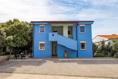 Modra kuća 4 - Ferienunterkunft in Mandre (5 Personen)