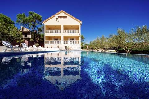 Holiday house Blanka - Ferienunterkunft in Kakma (8 Personen)
