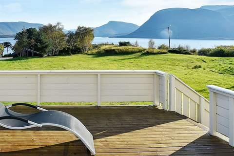 Ferienunterkunft in Midsund (10 Personen)