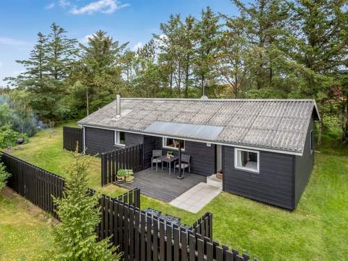 Ferienhaus Jukka - 2km from the sea