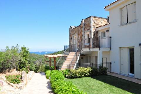 Ea Bianca Quadri 8 - Ferienunterkunft in Baja Sardinia Olbia Tempio (8 Personen)
