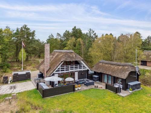 Ferienhaus Oluf - 1.3km from the sea