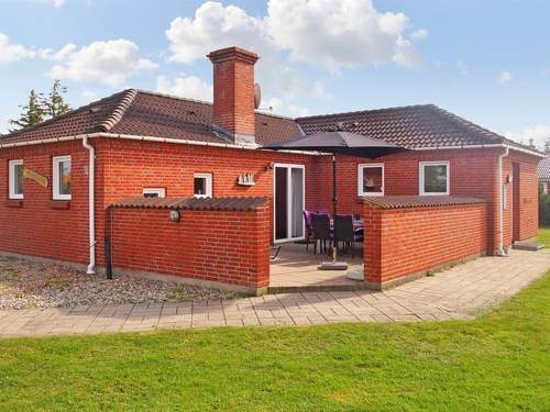 Ferienhaus Pernilla - 2km from the sea