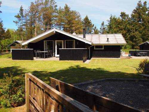 Ferienhaus Valpuri - 1.3km to the inlet
