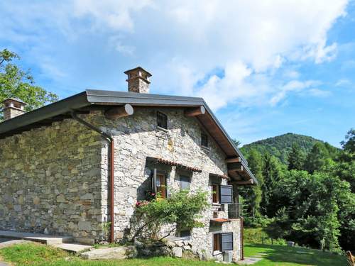 Ferienhaus Alpe  in 
Castelveccana (Italien)