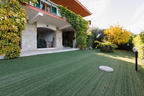 Villa Barono - Ferienunterkunft in Torri del Benaco (5 Personen)