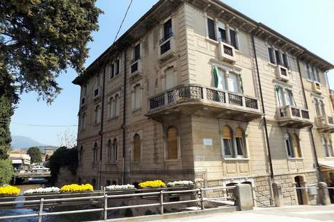 Palazzo Gusa - Ferienunterkunft in Garda (5 Personen)