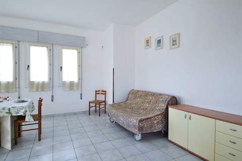 Agostina 3 - Ferienhaus in Rosolina Mare (12 Personen)