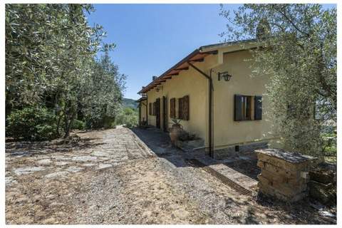 Ferienunterkunft in Cortona (11 Personen)