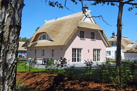 Ferienunterkunft in Glowe (8 Personen)