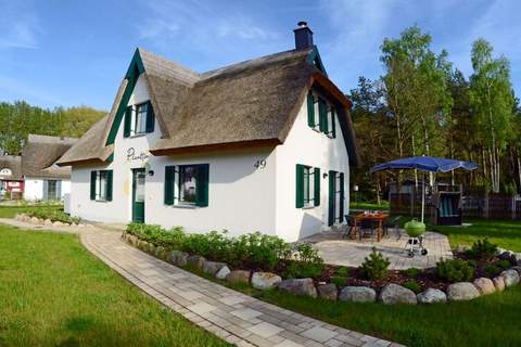 Ferienunterkunft in Glowe (6 Personen)