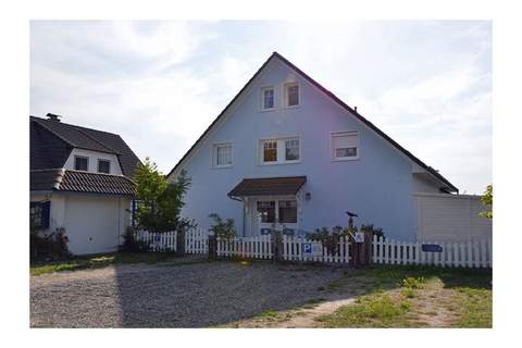 Ferienunterkunft in Glowe (6 Personen)