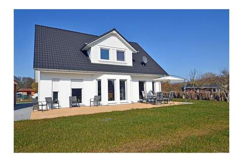 Ferienunterkunft in Breege (6 Personen)