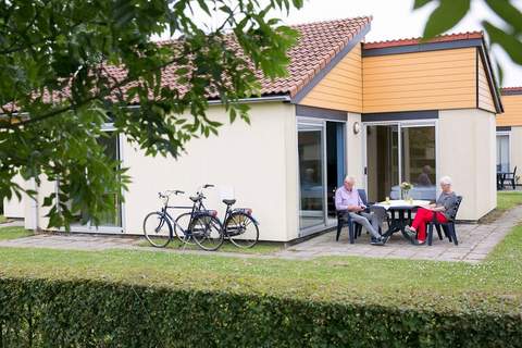 Comfort bungalow – Max 6 personen – nummer 56 - Ferienhaus in Zevenhuizen (6 Personen)