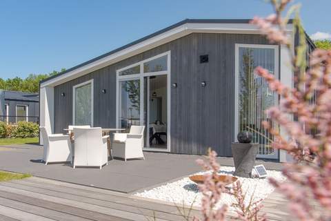 Water Resort Oosterschelde 76 - Ferienunterkunft in Wemeldinge (4 Personen)