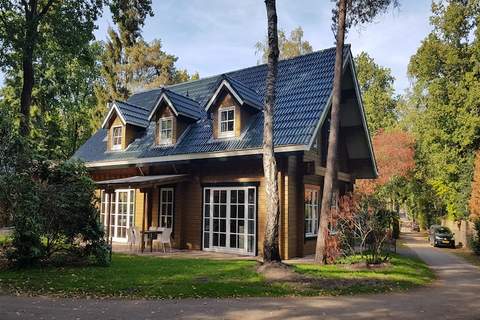 Vakantiepark De Rimboe & De Woeste Hoogte 1 - Ferienunterkunft in Hoenderloo (14 Personen)