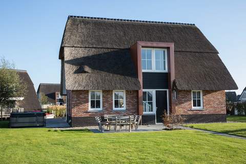Friese Meren Villa's 15 - Ferienunterkunft in Delfstrahuizen (10 Personen)