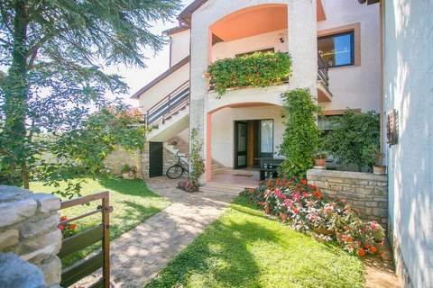 Ferienunterkunft in Novigrad (6 Personen)