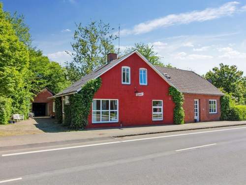 Ferienhaus Kiri - 24km from the sea